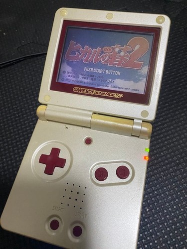 Gameboy advance famicom - gameboy,
